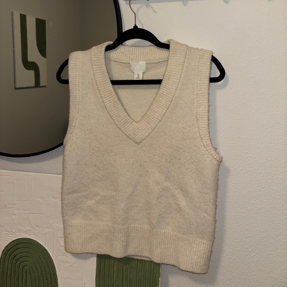 H&M Cream V-Neck Sweater Vest